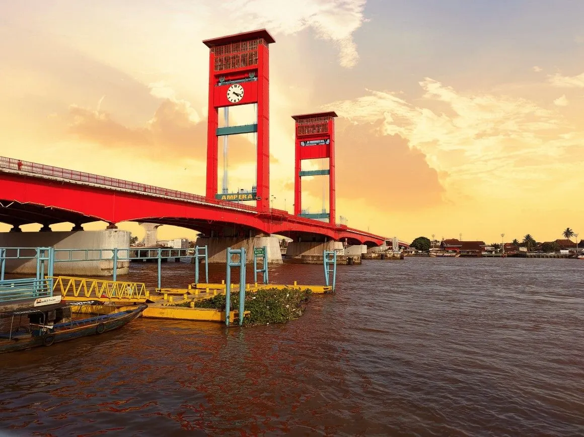 Jembatan Ampera : Ikon Kota Palembang yang Wajib Dikunjungi